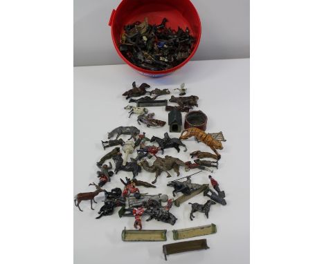 A job lot of vintage metal figures (spares &amp; repairs) 
