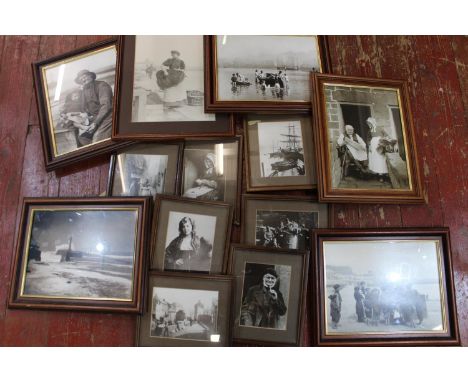 A job lot of vintage black &amp; white prints etc will not post 