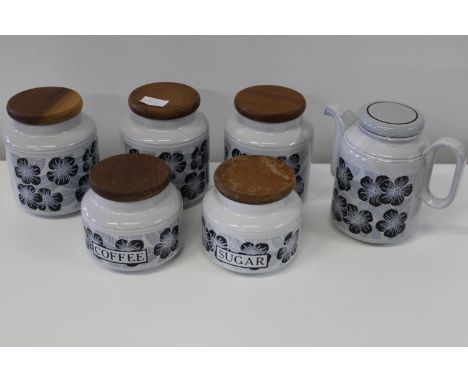 Six pieces of vintage Hornsea pottery 
