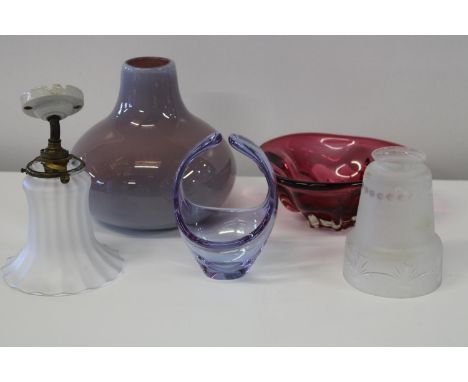 Three pieces of art glass &amp; two vintage glass shades 