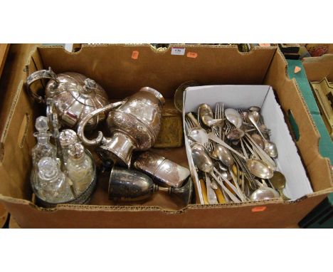 Assorted plated wares, to include four bottle cruet, teapot, hot water pot, sundry loose flatware etc 