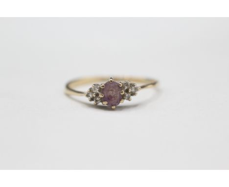 9ct gold amethyst and diamond ring (1.4g) 