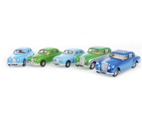 THREE SPOT-ON BY TRI-ANG JAGUAR 3.4 MODEL CARS, including two blue and one green examples; along with two Spot-On by Tri-Ang 
