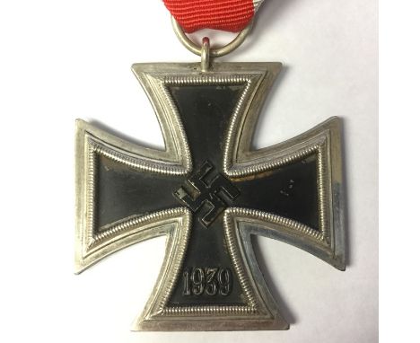 WW2 Third Reich&nbsp;Eisernes Kreuz 2. Klasse 1939. Iron Cross 2nd class 1939. Complete with ribbon. No makers mark to ring.