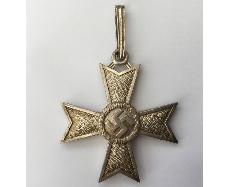 WW2 Third Reich Ritterkreuz des Kriegsverdienstkreuzes ohne Schwerter - Knights Cross of the War Merit Cross without Swords. 