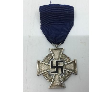 WW2 Third Reich Treue Dienst Ehrenzeichen, 25 Jahre - Faithful Service Award, 25  years. Complete with ribbon. No makers mark