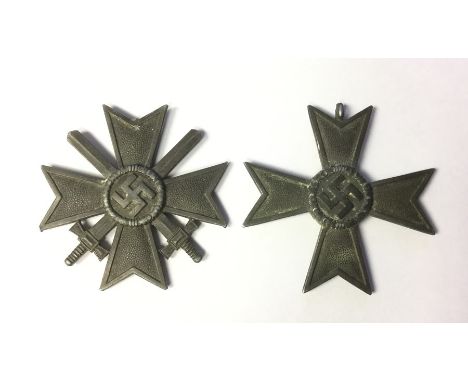WW2 Third Reich Kriegsverdienstkreuz 2. Klasse mit Schwertern - War Merit Cross 2nd Class with Swords. Suspension loop and ri