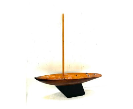 Vintage Pond yatch