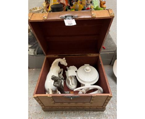 Portuguese ceramic figure of a horse, Regimental statuette, Royal Doulton images figure and other ceramics