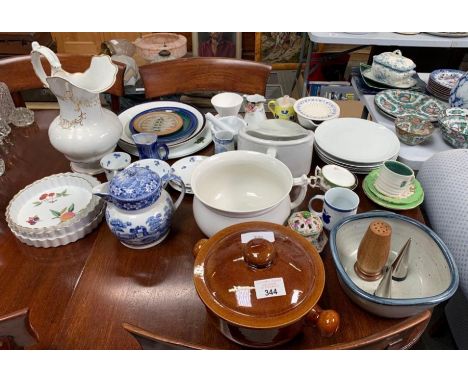 Various ceramics to include Royal Worcester Evesham, Copeland, Spode and others