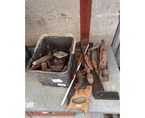 Small collection of hand tools including a plane
