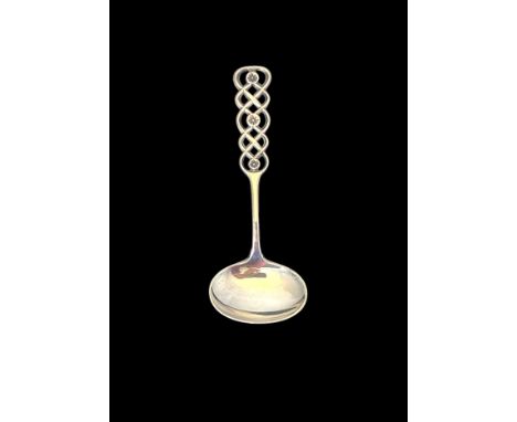 A silver caddy spoon by David Anderson, circa 1910
With entwined handle and oval bowl, marked DAVID ANDERSON 830 S, 12cm high