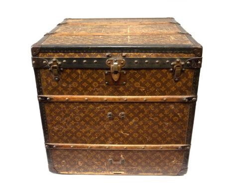 An early 20th cent Louis Vuitton LV steamer trunk&nbsp;