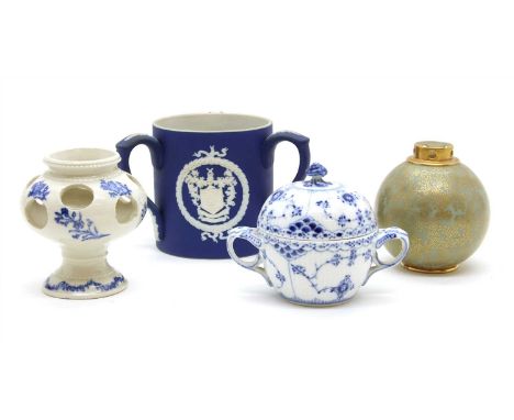Ceramics to include a Copenhagen blue and white two-handled bowl and cover , a Royal Worcester atomiser base, a pot pourri va