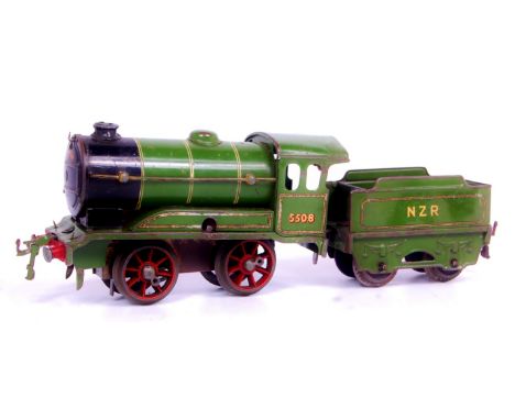 Hornby 1931-6 lighter green LNER c/w 0-4-0 No. 0 loco missing coupling rods, creases to cab roof, loss of lining ,various chi