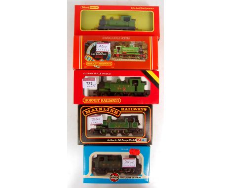 Hornby R252 LNER green class J83 tank engine (G-BG), R396 GNR class J13 saddle tank engine (G-BG), R355G 0-4-0 industrial tan