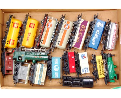 14 Hornby wagons, GWR pannier tank engine, 2 freelance 0-4-0 tank engines, quantity of platforms, tunnel etc, all ex layout (