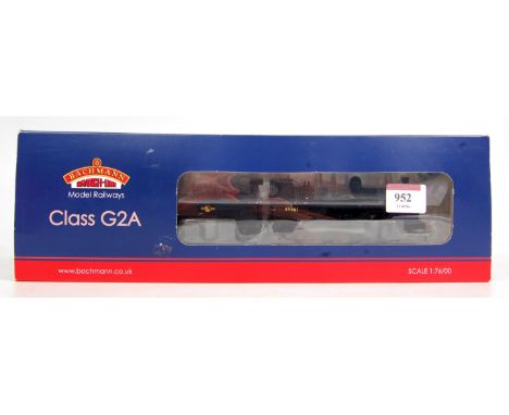 A Bachmann 31-477 DC BR black class G2A goods engine with tender cab, with instructions, DCC fitted (NM-BNM)