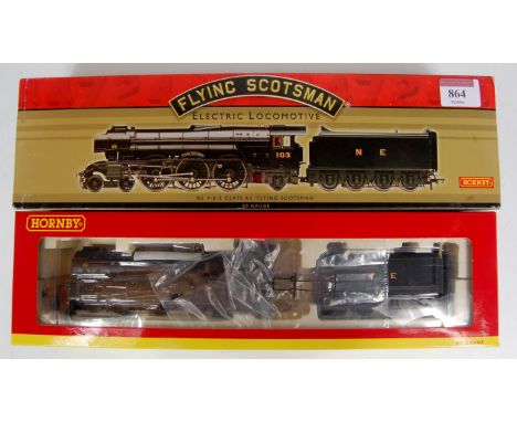A Hornby R3100 DCC ready wartime black NE103 Flying Scotsman engine and tender (M-BM)
