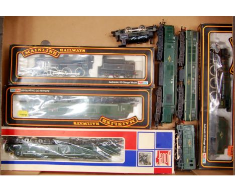 Tray containing BR green Jubilee engine and tender, 'Smoky Joe' saddle tank engine, BR standard 4MT, 5 various diesel locomot