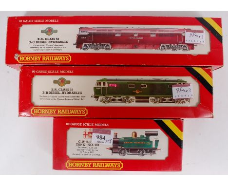 Hornby BR maroon R352 'Western Courier' diesel locomotive (G-BG), BR two-tone green R074 Hymek diesel locomotive (G-BG) and R