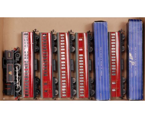 Hornby Dublo  3-rail EDL17 tank engine (F) 3 D13 maroon and 2 D14 maroon suburban coaches (2 boxed) (VG-BG)