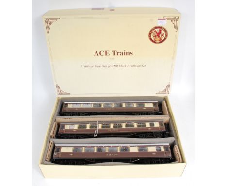 Ace c/14 Mk 1 Pullman 3 car set B comprising Parlour 1st Emerald, Kitchen First Falcon and Parlour 2nd Car No. 351 (VG-NM-BVG