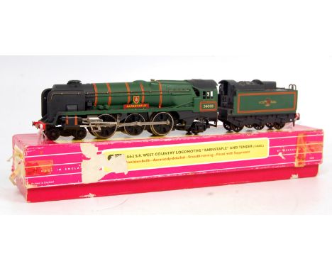 A Hornby Dublo 2 rail 2235 'Barnstaple' engine and tender, would benefit from cleaning, box lid has tape repairs (G-BD)
