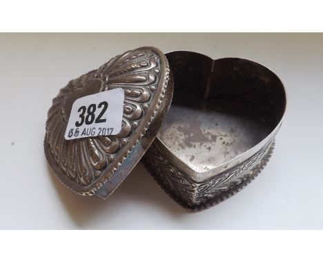 Victorian heart shaped embossed trinket box 3" wide Lon 1891 by WC  85g      