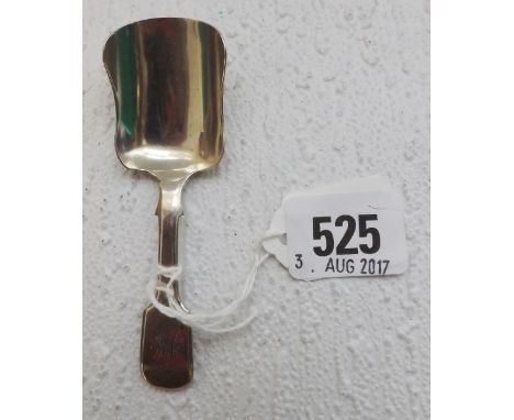 Georgian fiddle pattern caddy spoon Lon 1824 12g  