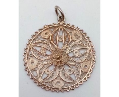 Vintage or Antique Silver Filigree Pendant Highly Detailed 3.5cm Diameter. 
