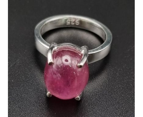 12.2cts Cabochon Ruby Gemstone ring in 925 Silver. 7.89 grams. Size N 1/2 