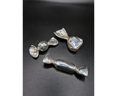 Three vintage solid silver candy sweets. 6cm, 6cm, 7.5cm. Total weight: 40.5 grams. 