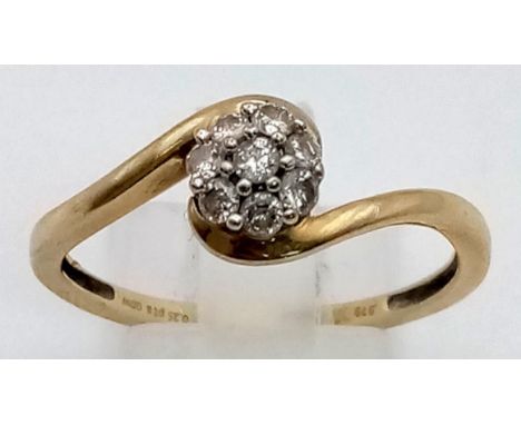 9K YELLOW GOLD DIAMOND CLUSTER RING. 2.3G. 0.25CT SIZE U 