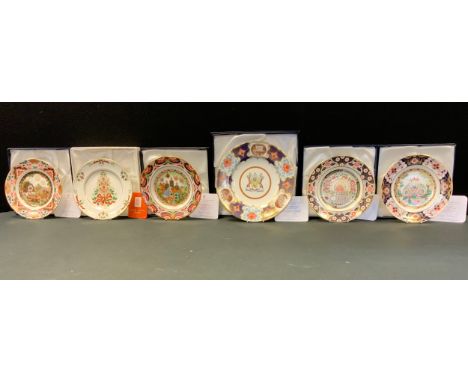 Royal Crown Derby Christmas plates, The Second in a series of four Christmas plates 1998, limited edition, 56/1750, certifica