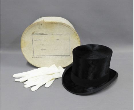 Vintage black silk top hat, outer card box and pair of gloves (a lot) 