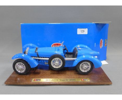 Bugatti Type 59, 1934 model car on a plinth base, boxed 