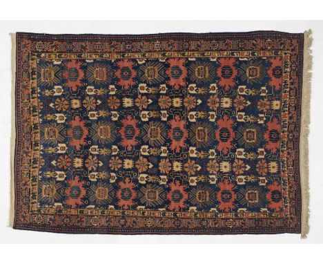 Hand-knotted and hand-worked carpet, motif to crabs. Origin: Persia, end of the 19th century. 192,00x130,00 cm 