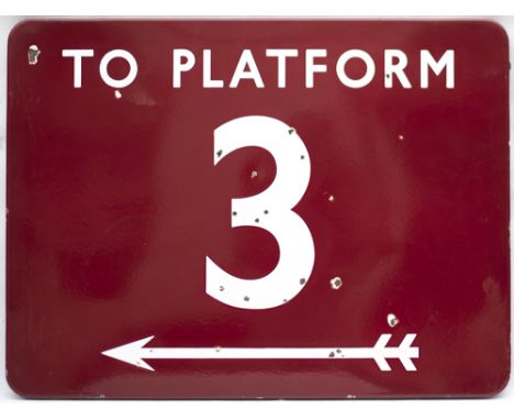 BR(M) FF enamel station sign TO PLATFORM 3 with left facing arrow. In good condition with some face chipping. Measures 24in x