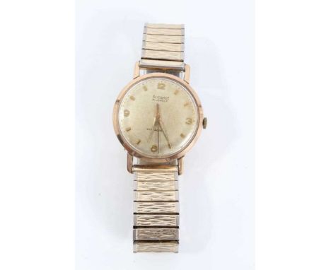 9ct gold cased vintage gentlemen’s Accurist wristwatch on gold plated expandable bracelet 