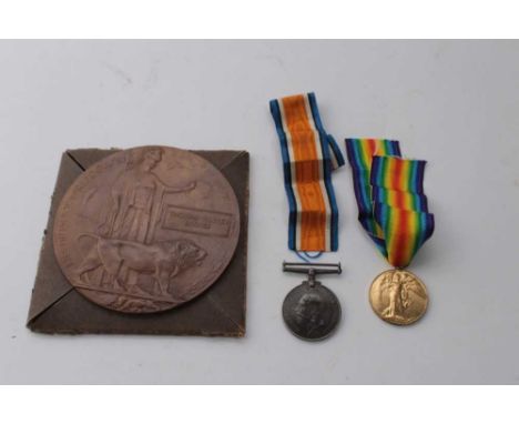 First World War Memorial (Death) Plaque named to Thomas Aubrey Barnes together with War and Victory medals named to B- 19967 