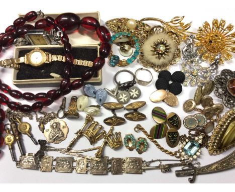 Group costume jewellery including pair gilt metal RAF cufflinks, other various cufflinks, silver jewellery, paste set vintage