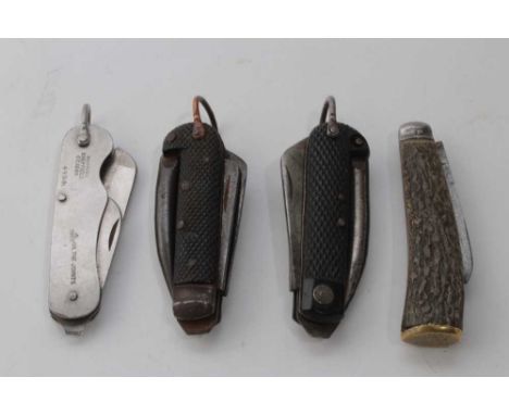 1950s British Army issue pocket knife by Warris, Sheffield, dated 1953, together with three other folding pocket knives (4)Co
