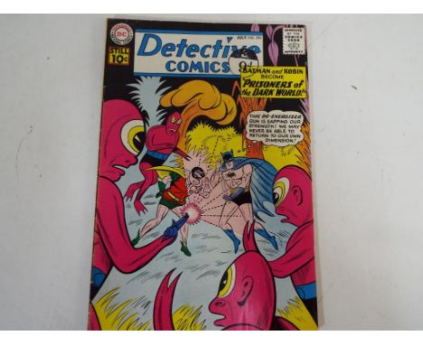 Comics - a Superman DC National Comics from Detective Comics featuring Batman and Robin, July No.293, Approved by the Comics 