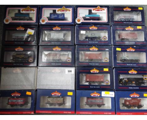 Bachmann - twenty OO gauge goods wagons and similar rolling stock, all appear mint in original window boxes (some dusty) - Es