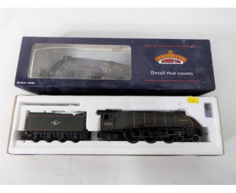 Bachmann - an OO gauge locomotive Gresley A4 Pacific 'Guillemot' op no 60020, BR green late crest, # 31-958 mint in original 