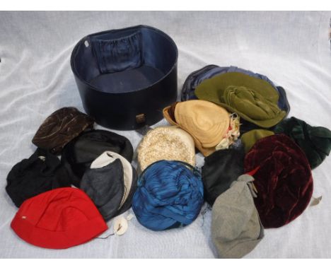 A COLLECTION OF LADIES VINTAGE HATS mostly 1950's by Marten and other makes contained in a vintage hat box