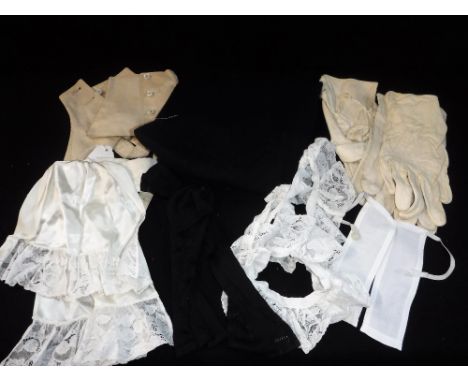 A PAIR OF CREAM LEATHER VINTAGE GLOVES and a collection of similar items