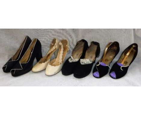 FOUR PAIRS OF VINTAGE SHOES, one pair styled by 'Rice O'Neill USA'