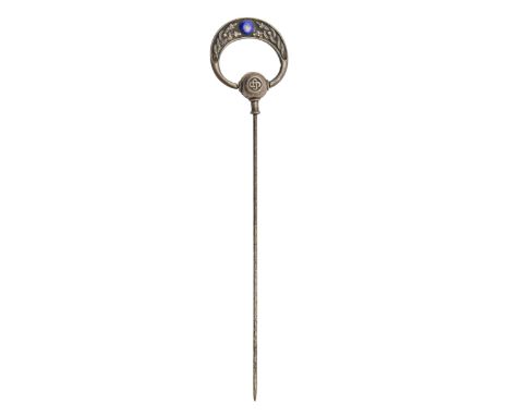 A Norwegian silver and enamel veil pin, early 20th c, by David Andersen, maker's marks and 925  Enamel chipped